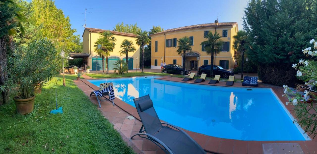 B&B Villa Delle Palme Carpi Exterior foto